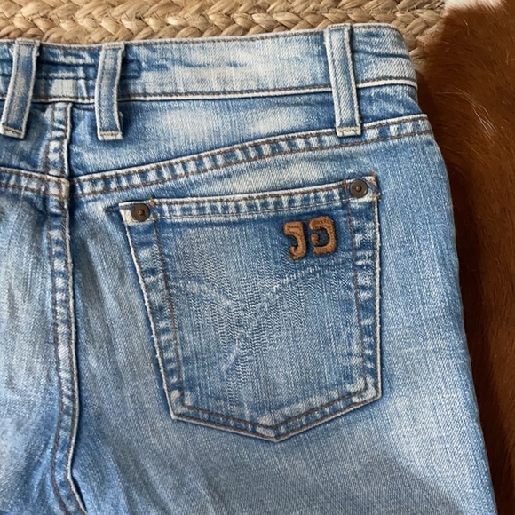 Joe’s Jeans Light Wash, size 26 - Picture 10 of 11